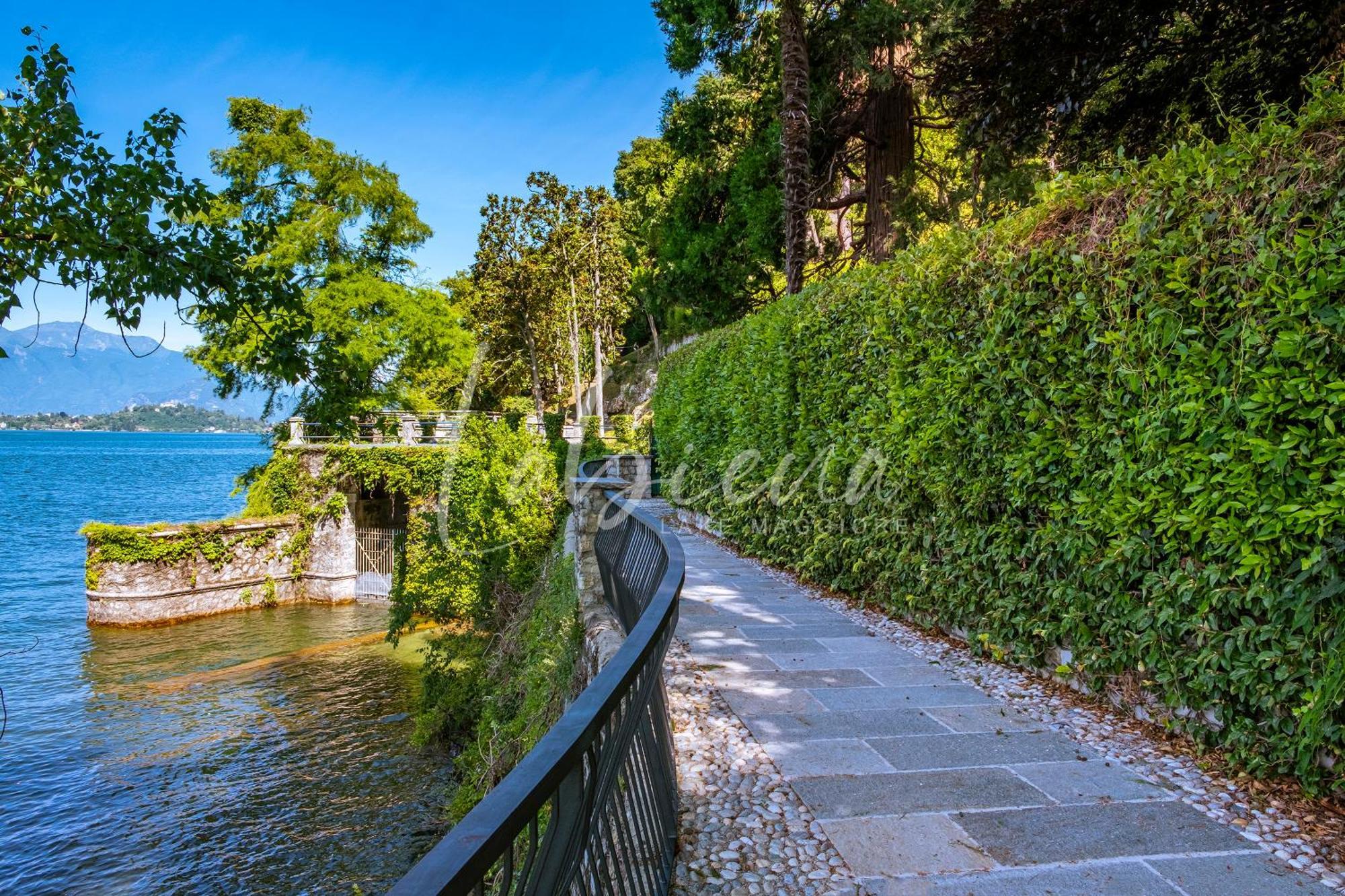 Labiena Lake Maggiore Laveno Eksteriør billede